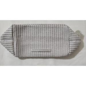 Chantecaille Cosmetics Makeup Bag Raffia Weaved Grey Travel Pouch Zip Around EUC